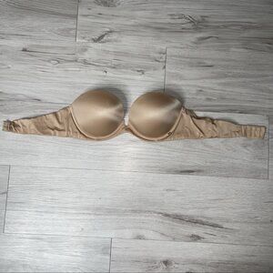 Victorias Secret Very Sexy Strapless Bra 34C Lingerie Intimate Romantic Nude